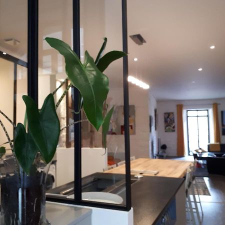 Galerie Angle3 Apartment Кимпер Екстериор снимка