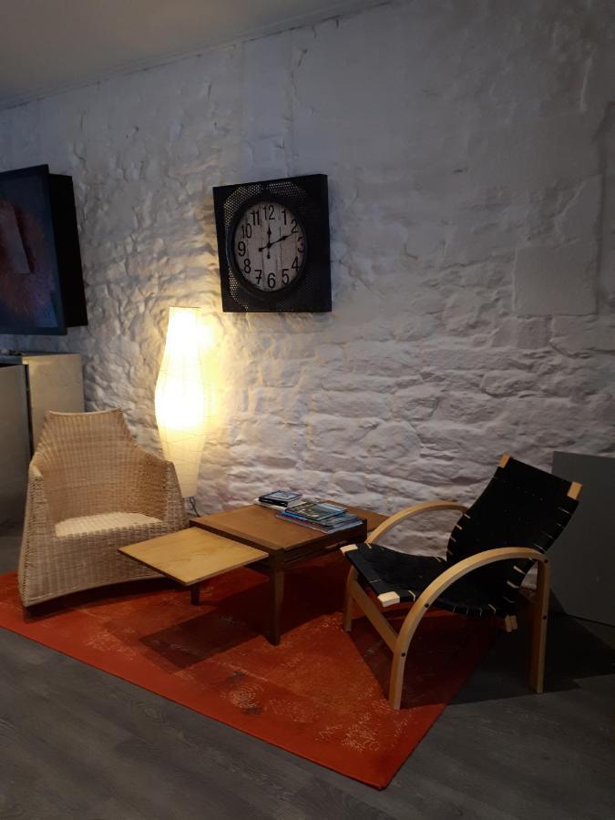 Galerie Angle3 Apartment Кимпер Екстериор снимка